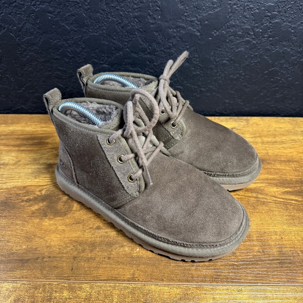 UGG Neumel‎ 1094269 Brown Suede Chukka Boot Kids 5